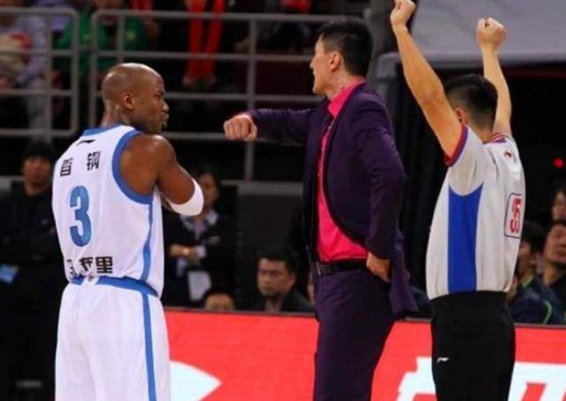  比勒菲尔德主场惨败创下赛季最大分差  